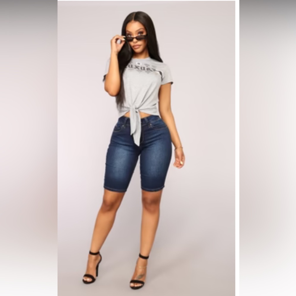 Fashion Nova Bermuda Shorts - Denim Size 3